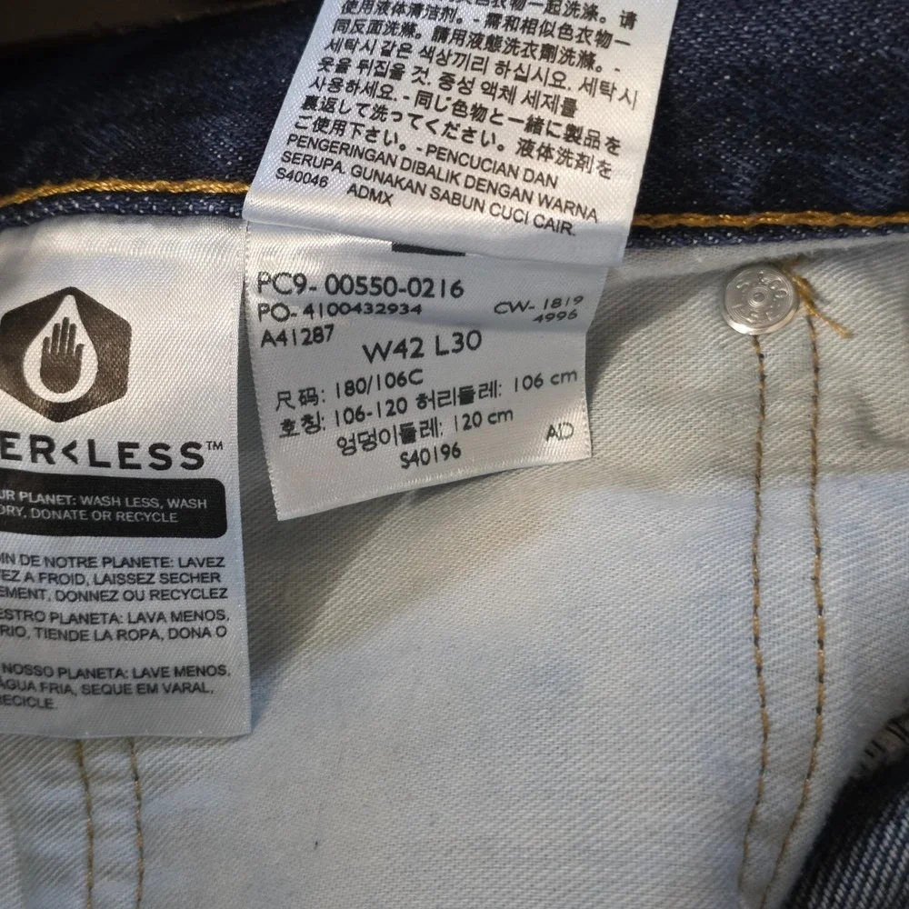 Levi 550 Jeans Mens 42x30 Blue Denim Relaxed Fit Straight Leg Casual